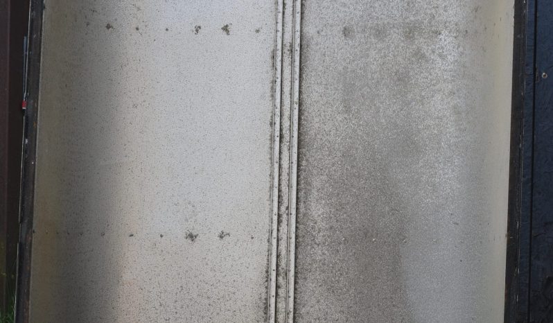 
								Various Land Rover and other car parts.  Call 07706 333444 to view by appointment.  Barn clearance. Buyer collects full									