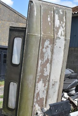 
										Various Land Rover and other car parts.  Call 07706 333444 to view by appointment.  Barn clearance. Buyer collects full									