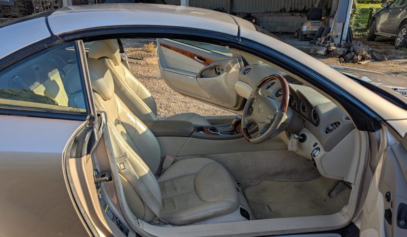
								Mercedes SL500 Cabrio Auto R230 series 2002 GENUINE LOW MILEAGE Freshly serviced fully checked SKU898 full									