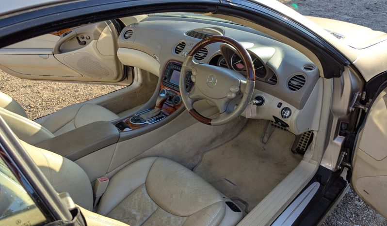 
								Mercedes SL500 Cabrio Auto R230 series 2002 GENUINE LOW MILEAGE Freshly serviced fully checked SKU898 full									