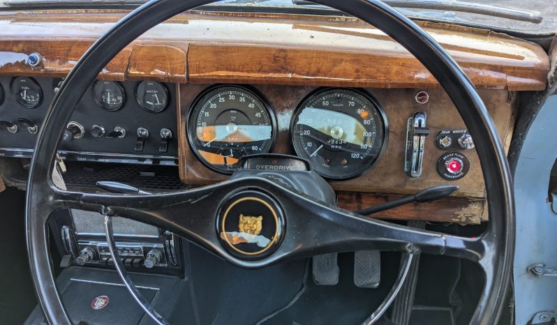 
								Jaguar Rare 240 Manual OverDrive 1969  SKU896 full									