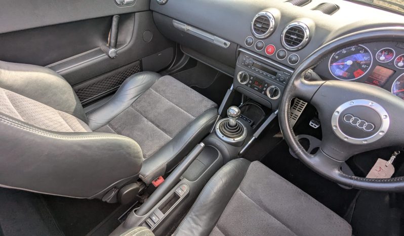 
								Audi Quattro TT roadster 4×4 2002 Superb original example SKU897 full									
