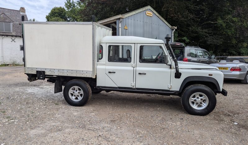 
								Land Rover Defender 130 Double Cap Hi Cap Box Back 2000 SKU888 full									
