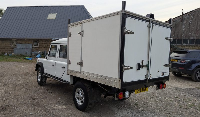 
								Land Rover Defender 130 Double Cap Hi Cap Box Back 2000 SKU888 full									