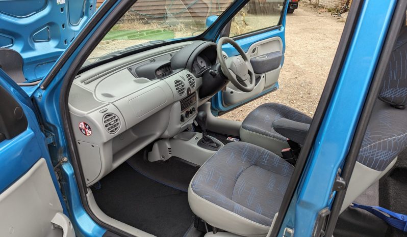 
								Renault Kangoo Expression Auto Disability Car 2007 “ANDROMEDA” SKU738 full									