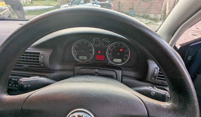 
								Volkswagen Passat SE 20v Turbo2003 Manual Turbo Petrol SKU899 full									