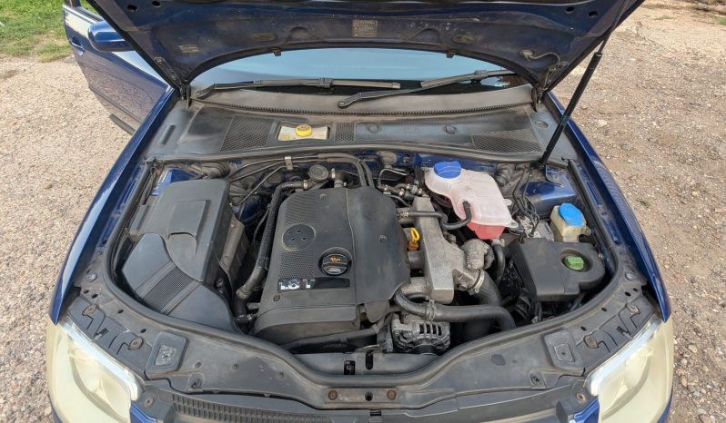 
								Volkswagen Passat SE 20v Turbo2003 Manual Turbo Petrol SKU899 full									
