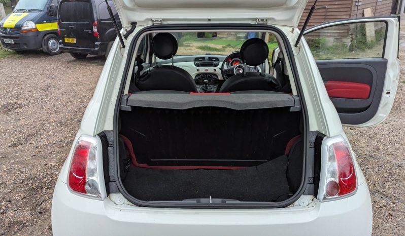 
								Fiat 500 Pop 2009 White only tax £35, 65.7MPG  SKU902 full									