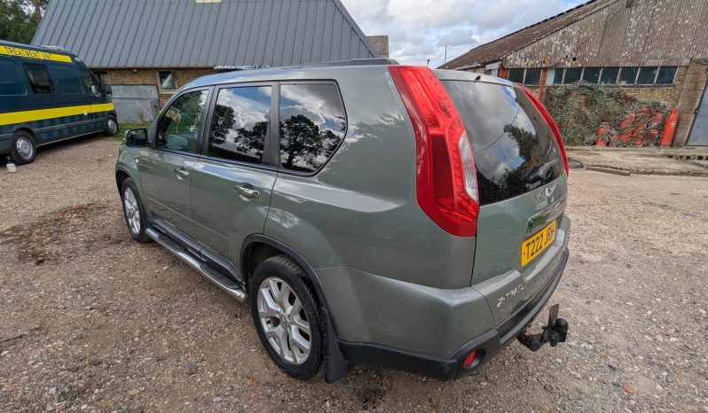 
								Nissan X-Trail TEKNA DCI 150 Rare Auto  2011 Top Spec Proper service history  SKU906 full									