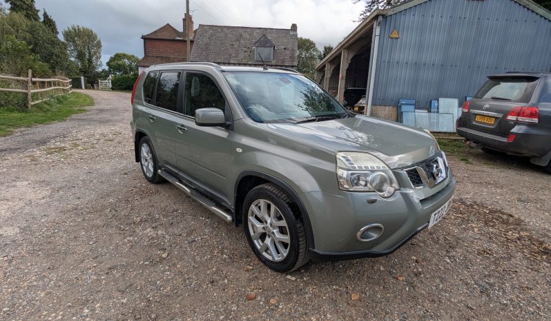 
								Nissan X-Trail TEKNA DCI 150 Rare Auto  2011 Top Spec Proper service history  SKU906 full									