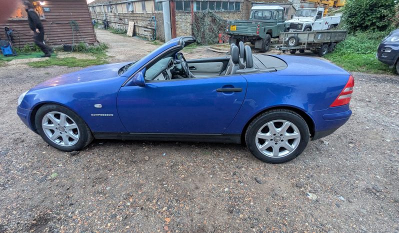 
								Mercedes SLK230 Kompressor  1999  SKU911 full									
