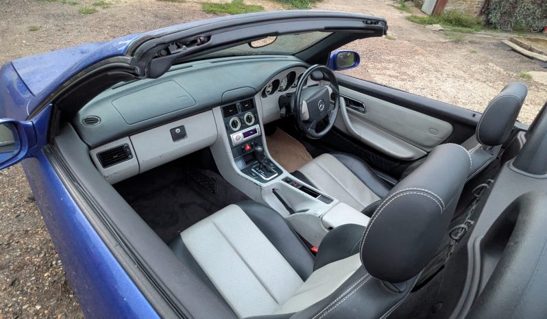 
								Mercedes SLK230 Kompressor  1999  SKU911 full									