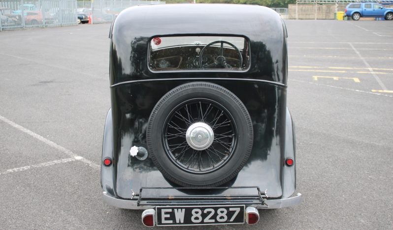 
								Standard Little Nine Classic Car SKU923 full									