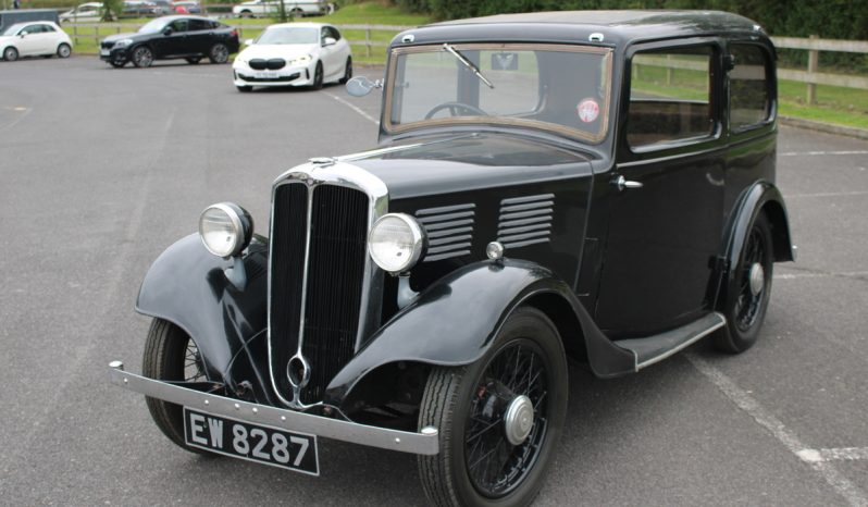 
								Standard Little Nine Classic Car SKU923 full									