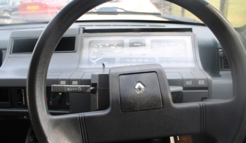 
								RENAULT 5 CAMPUS PRIMA Rare 1400cc Model  1994 one of the last SKU922 full									