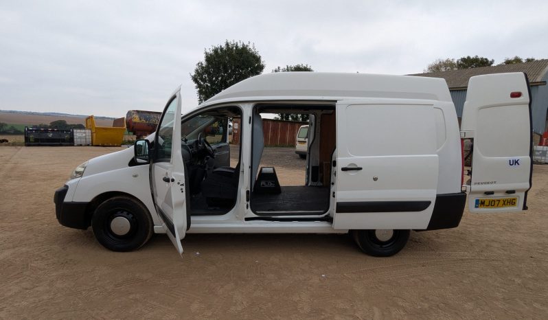 
								PEUGEOT EXPERT HDI LWB 2007 High Top LWB SKU917 full									