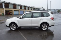
										SUBARU FORESTER XC BOXER D 4WD 2009 A/C Manual 2009 Fantastic 4WD Estate SKU938 full									