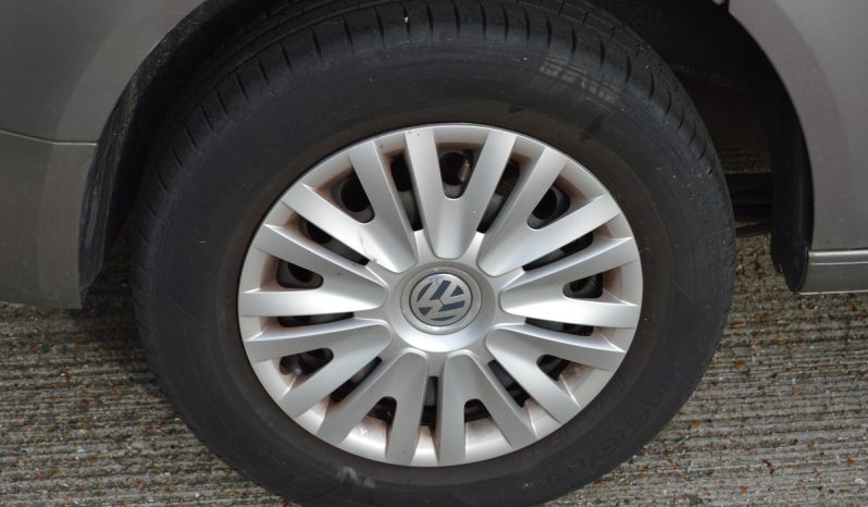 
								VOLKSWAGEN CADDY C20 LIFE TDI Bluemotion Stop/Start Wheelchair equipped 1 former keeper only 15,960 mls from new! SKU937 full									