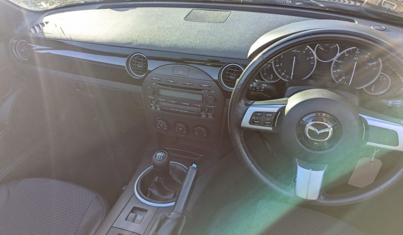 
								Mazda MX5 Roadster Factory Black superb example 2006 SKU930 full									