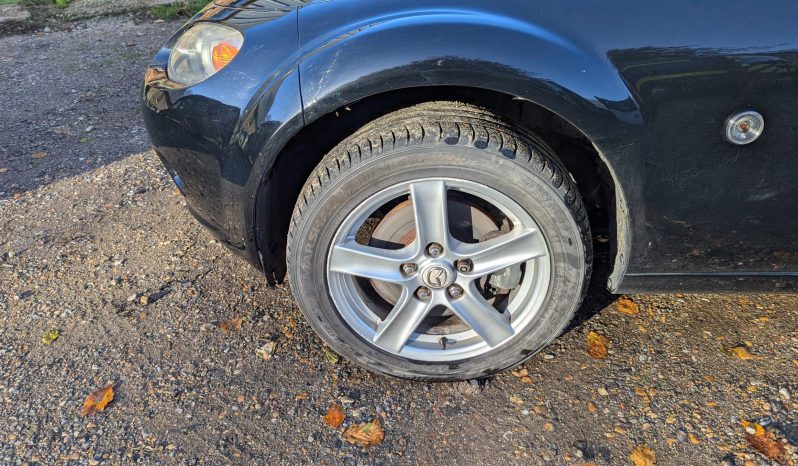 
								Mazda MX5 Roadster Factory Black superb example 2006 SKU930 full									