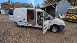 
										VOLKSWAGEN CADDY MAXI C20 TDI 104 Step-Through 2009  SKU934 full									