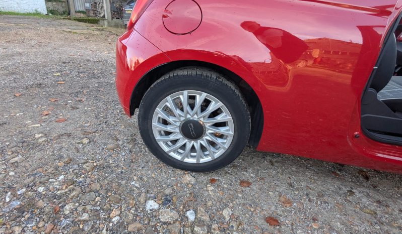 
								Fiat 500 Lounge Panorama 2017 only1 prev owner Superb SKU933 full									