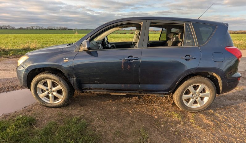 
								TOYOTA RAV4 XTR D-4D 4×4 Rare Manual 2009 SKU940 full									