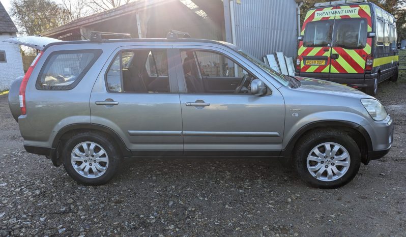 
								HONDA CR-V VTEC SPORT Manual Petrol Proper history 1 Prev owner SKU944 full									