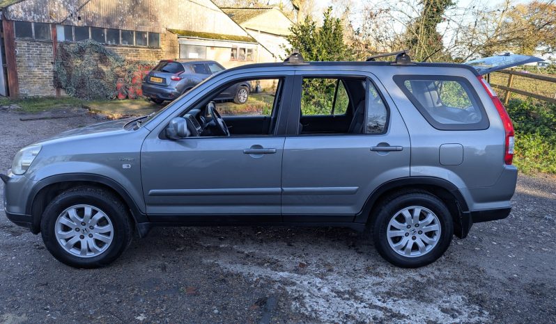 
								HONDA CR-V VTEC SPORT Manual Petrol Proper history 1 Prev owner SKU944 full									