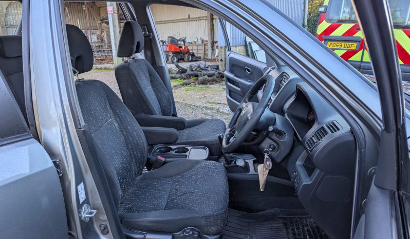 
								HONDA CR-V VTEC SPORT Manual Petrol Proper history 1 Prev owner SKU944 full									