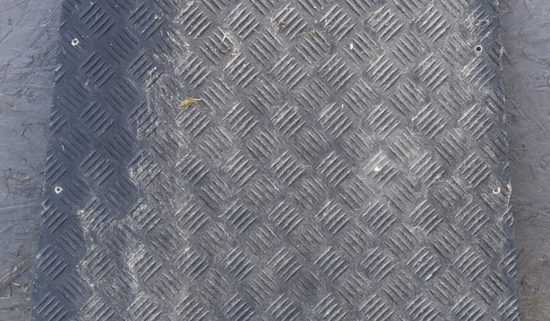 
								Big Barn Clear Out: Wheel, engines, tubs, chassis, bumpers, seats, bullbars, seat covers, full									