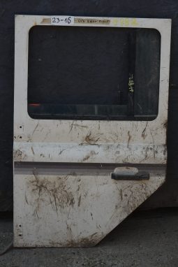 
										Big Barn Clear Out: Wheel, engines, tubs, chassis, bumpers, seats, bullbars, seat covers, full									