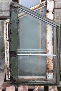 
										Big Barn Clear Out: Wheel, engines, tubs, chassis, bumpers, seats, bullbars, seat covers, full									