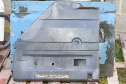 
										Big Barn Clear Out: Wheel, engines, tubs, chassis, bumpers, seats, bullbars, seat covers, full									