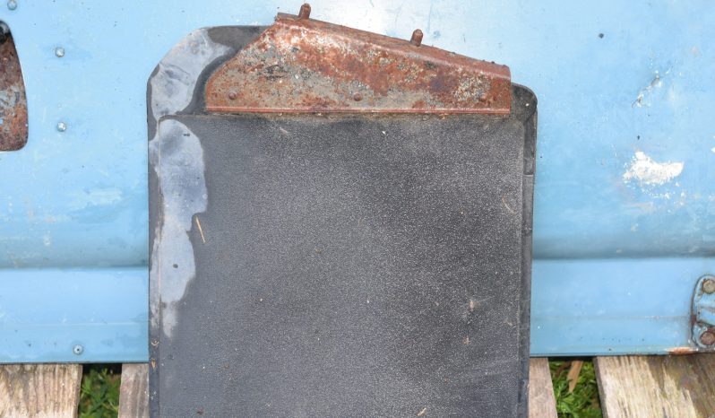 
								Big Barn Clear Out: Wheel, engines, tubs, chassis, bumpers, seats, bullbars, seat covers, full									