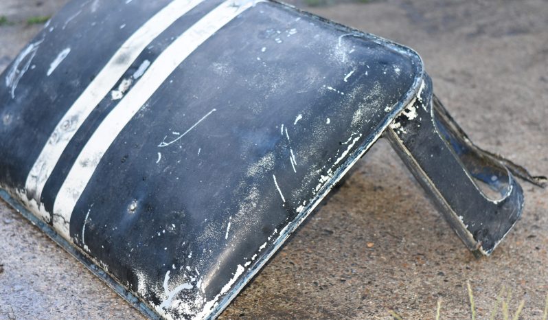 
								Big Barn Clear Out: Wheel, engines, tubs, chassis, bumpers, seats, bullbars, seat covers, full									