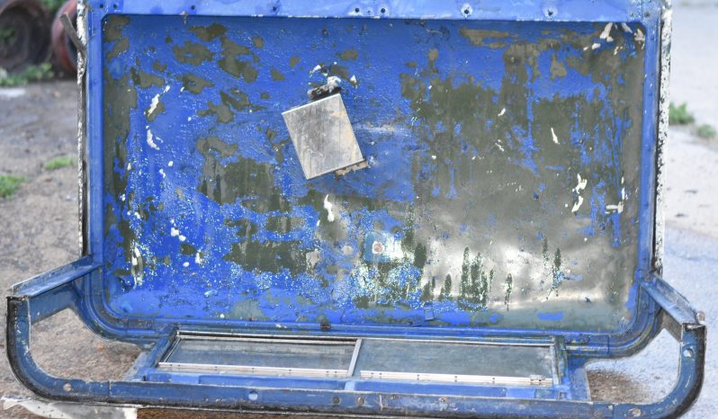 
								Big Barn Clear Out: Wheel, engines, tubs, chassis, bumpers, seats, bullbars, seat covers, full									