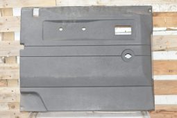 
										Big Barn Clear Out: Wheel, engines, tubs, chassis, bumpers, seats, bullbars, seat covers, full									