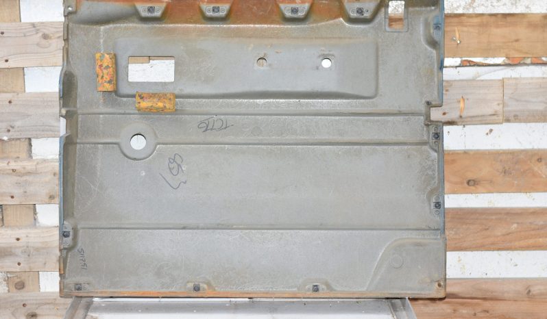 
								Big Barn Clear Out: Wheel, engines, tubs, chassis, bumpers, seats, bullbars, seat covers, full									