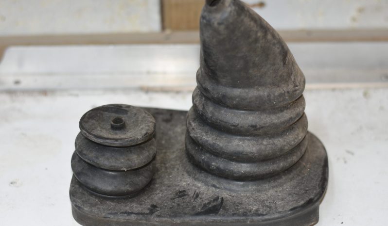 
								Big Barn Clear Out: Wheel, engines, tubs, chassis, bumpers, seats, bullbars, seat covers, full									