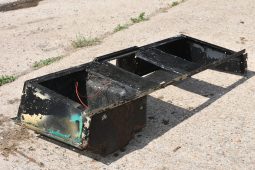 
										Big Barn Clear Out: Wheel, engines, tubs, chassis, bumpers, seats, bullbars, seat covers, full									