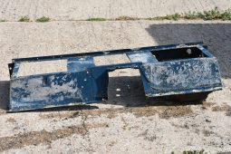 
										Big Barn Clear Out: Wheel, engines, tubs, chassis, bumpers, seats, bullbars, seat covers, full									