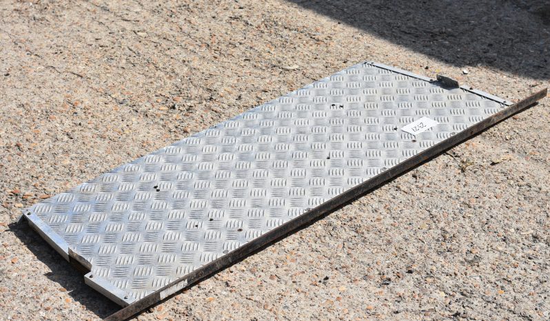 
								Big Barn Clear Out: Wheel, engines, tubs, chassis, bumpers, seats, bullbars, seat covers, full									