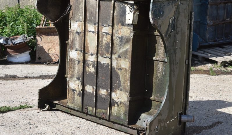 
								Big Barn Clear Out: Wheel, engines, tubs, chassis, bumpers, seats, bullbars, seat covers, full									