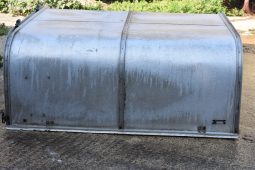 
										Big Barn Clear Out: Wheel, engines, tubs, chassis, bumpers, seats, bullbars, seat covers, full									