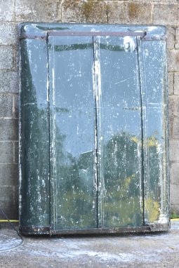 
										Big Barn Clear Out: Wheel, engines, tubs, chassis, bumpers, seats, bullbars, seat covers, full									