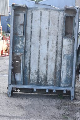 
										Big Barn Clear Out: Wheel, engines, tubs, chassis, bumpers, seats, bullbars, seat covers, full									