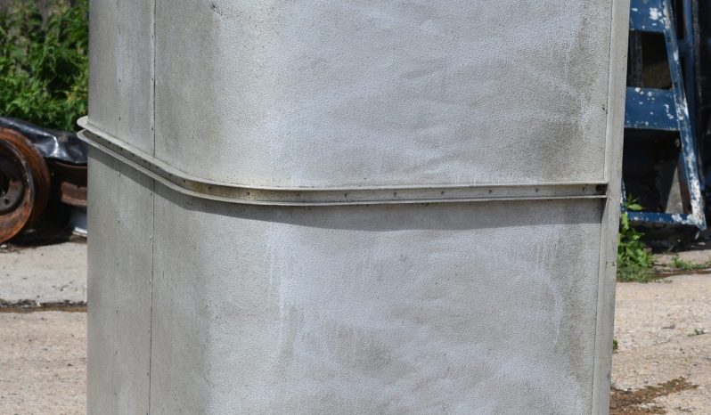 
								Big Barn Clear Out: Wheel, engines, tubs, chassis, bumpers, seats, bullbars, seat covers, full									