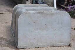 
										Big Barn Clear Out: Wheel, engines, tubs, chassis, bumpers, seats, bullbars, seat covers, full									