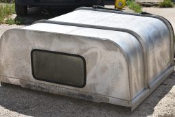 
										Big Barn Clear Out: Wheel, engines, tubs, chassis, bumpers, seats, bullbars, seat covers, full									